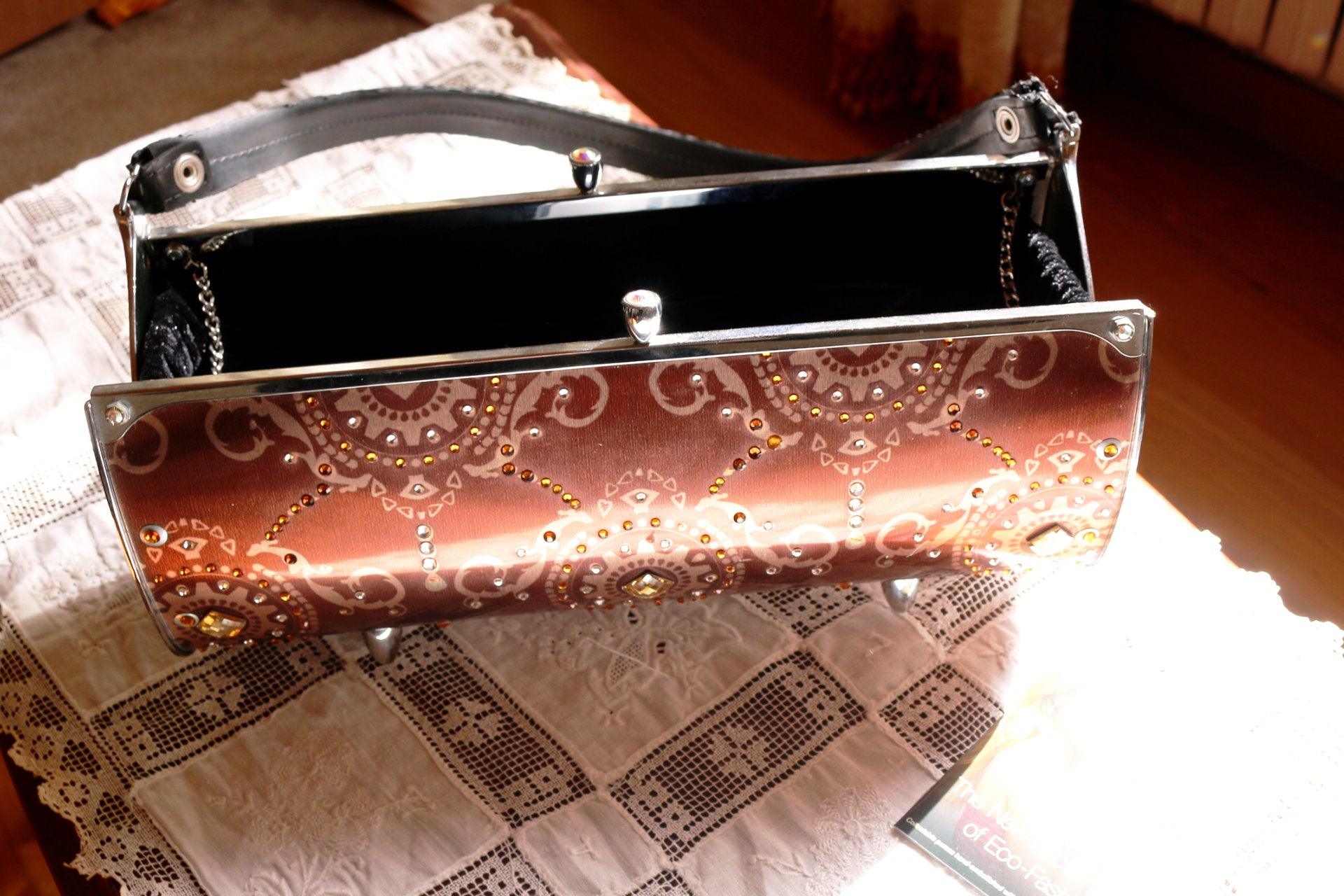 Bolso de Acero Americano con cristales de Swarovski