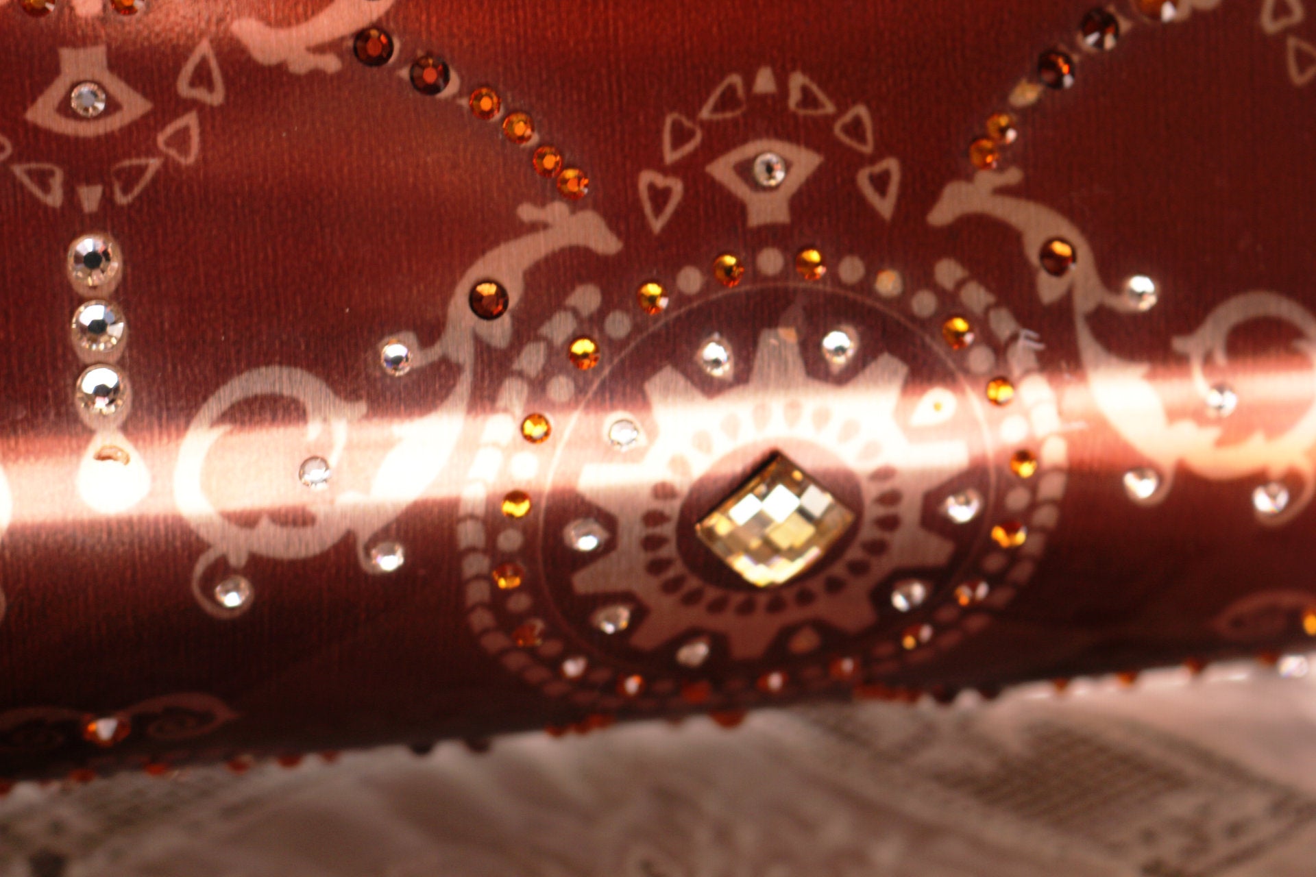 Bolso de Acero Americano con cristales de Swarovski