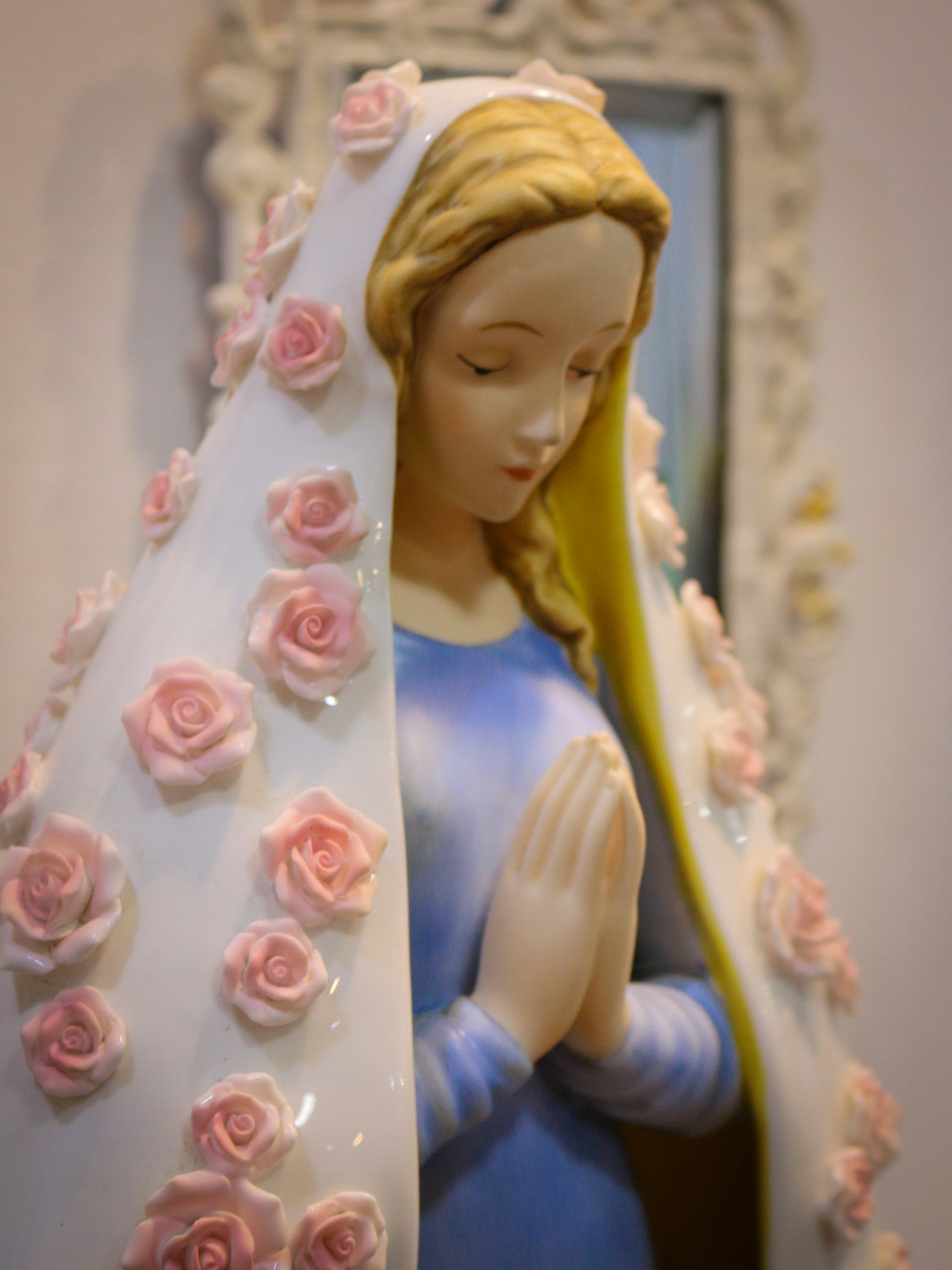 Virgen de las Rosas