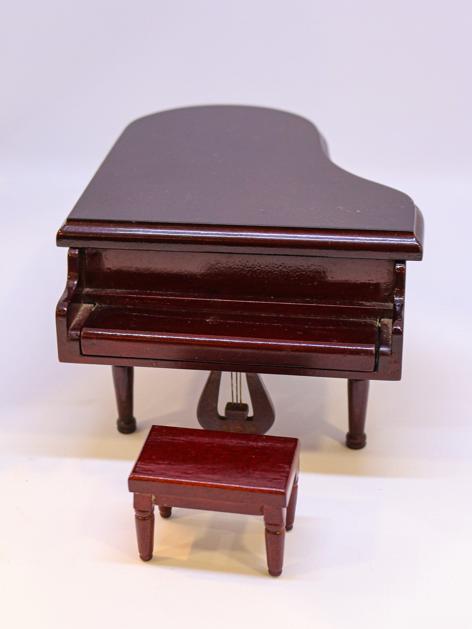 Caja Musical Piano