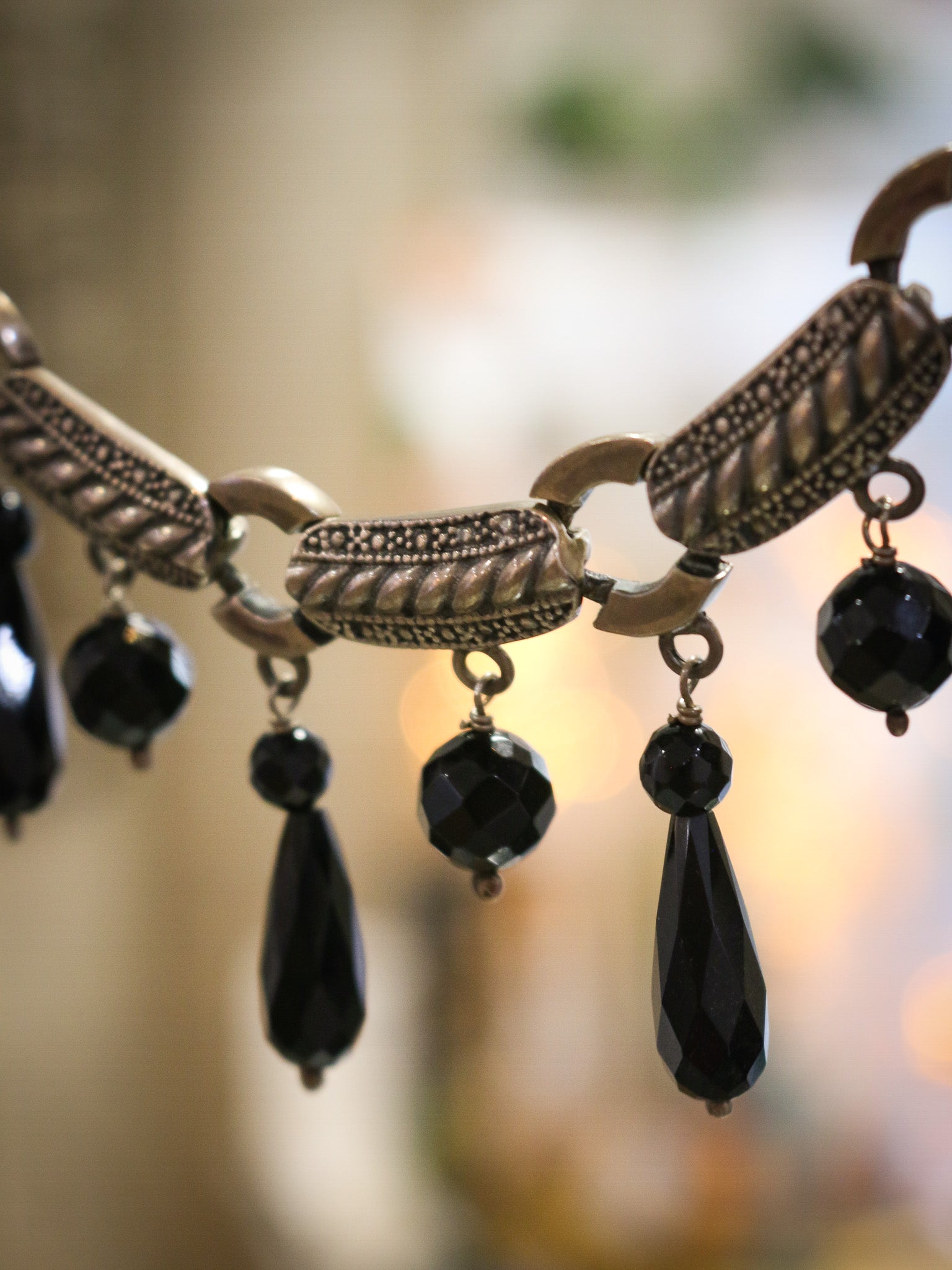 Collar Elaborado en Plata de Ley y Onix Facetado
