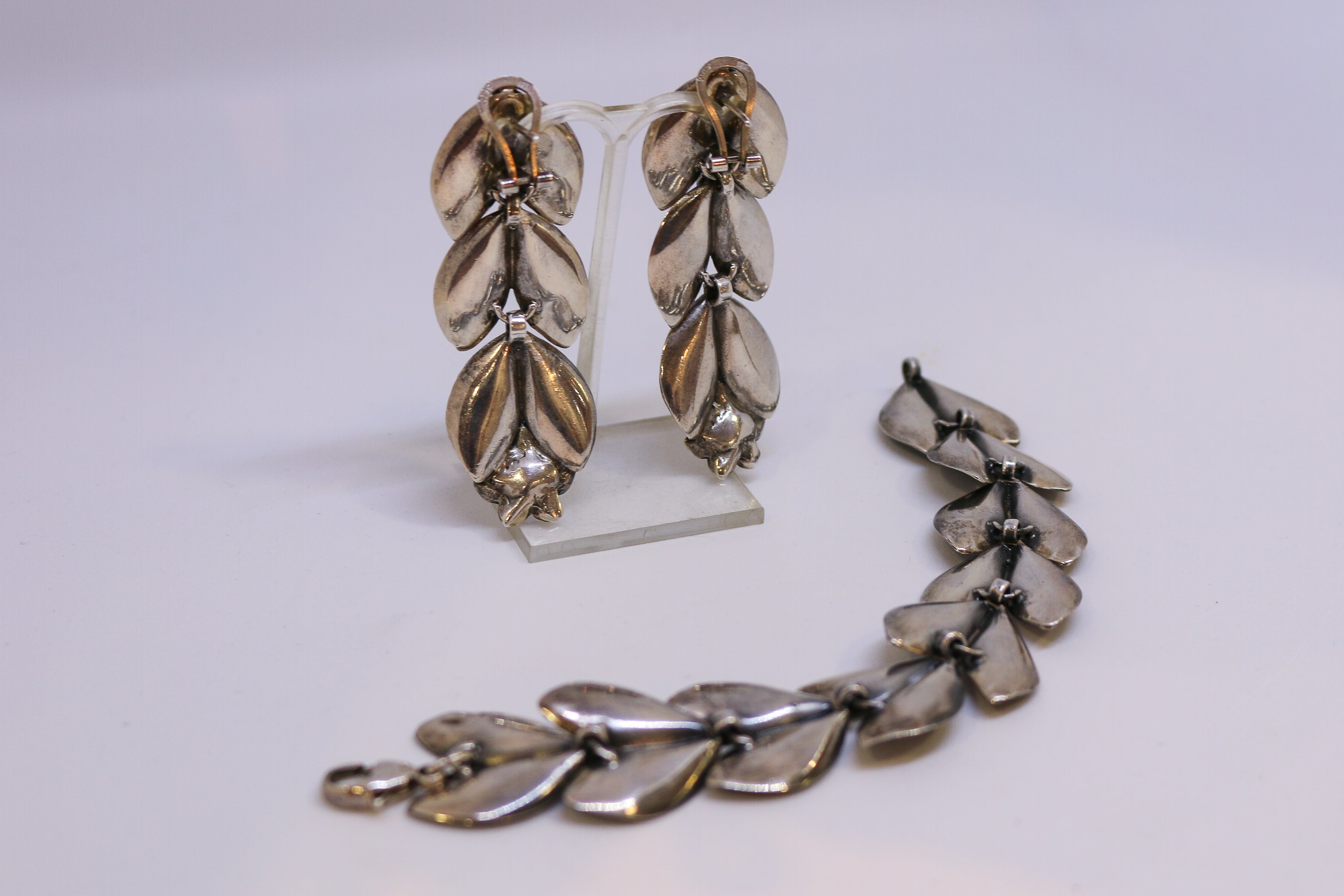 Juego de Pendientes y Brazalete de Plata de Ley