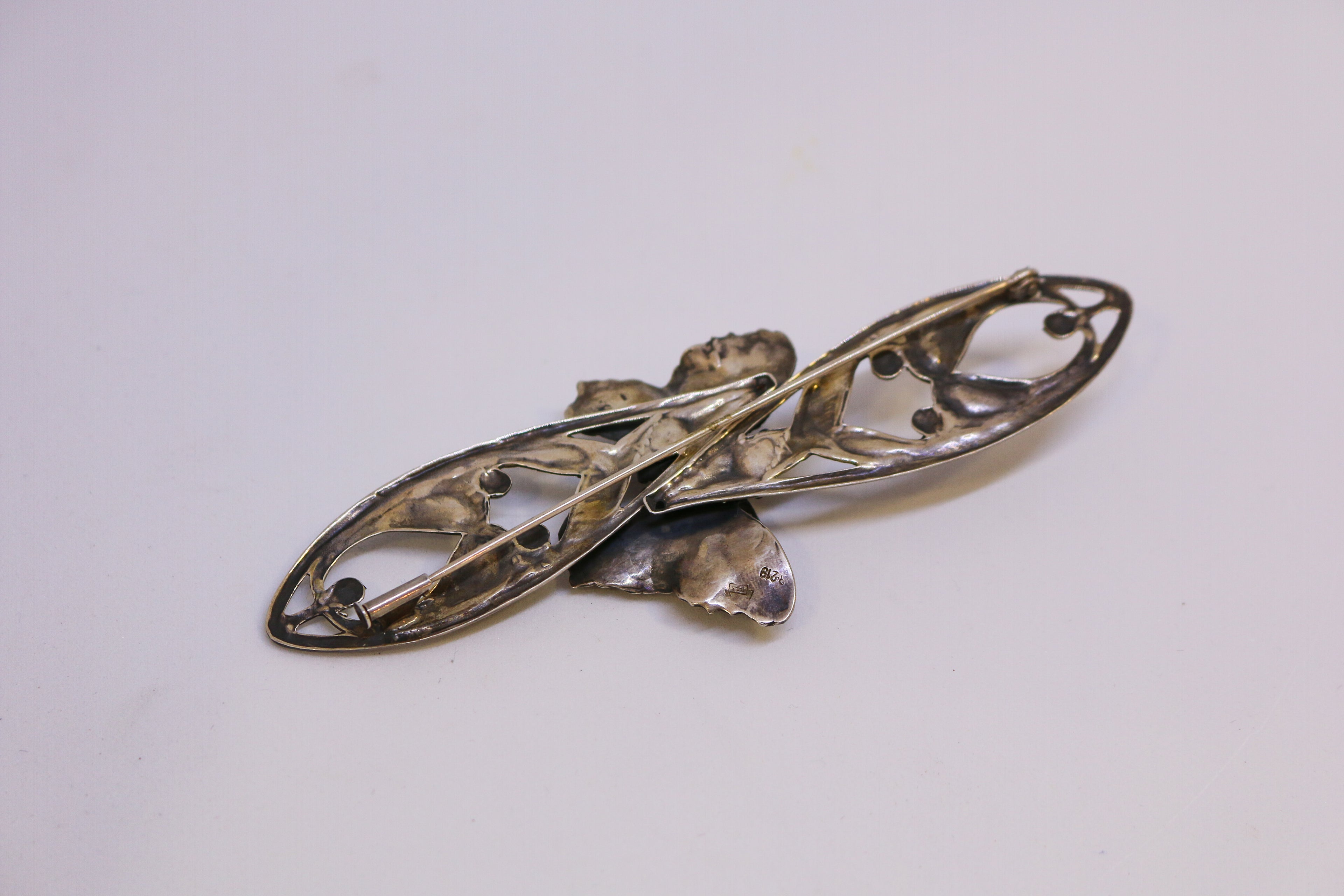 Broche en Plata de Ley Mariposa