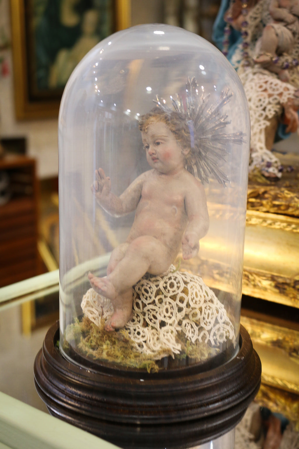 Jesus Bambino Madera Monsignore con Fanal