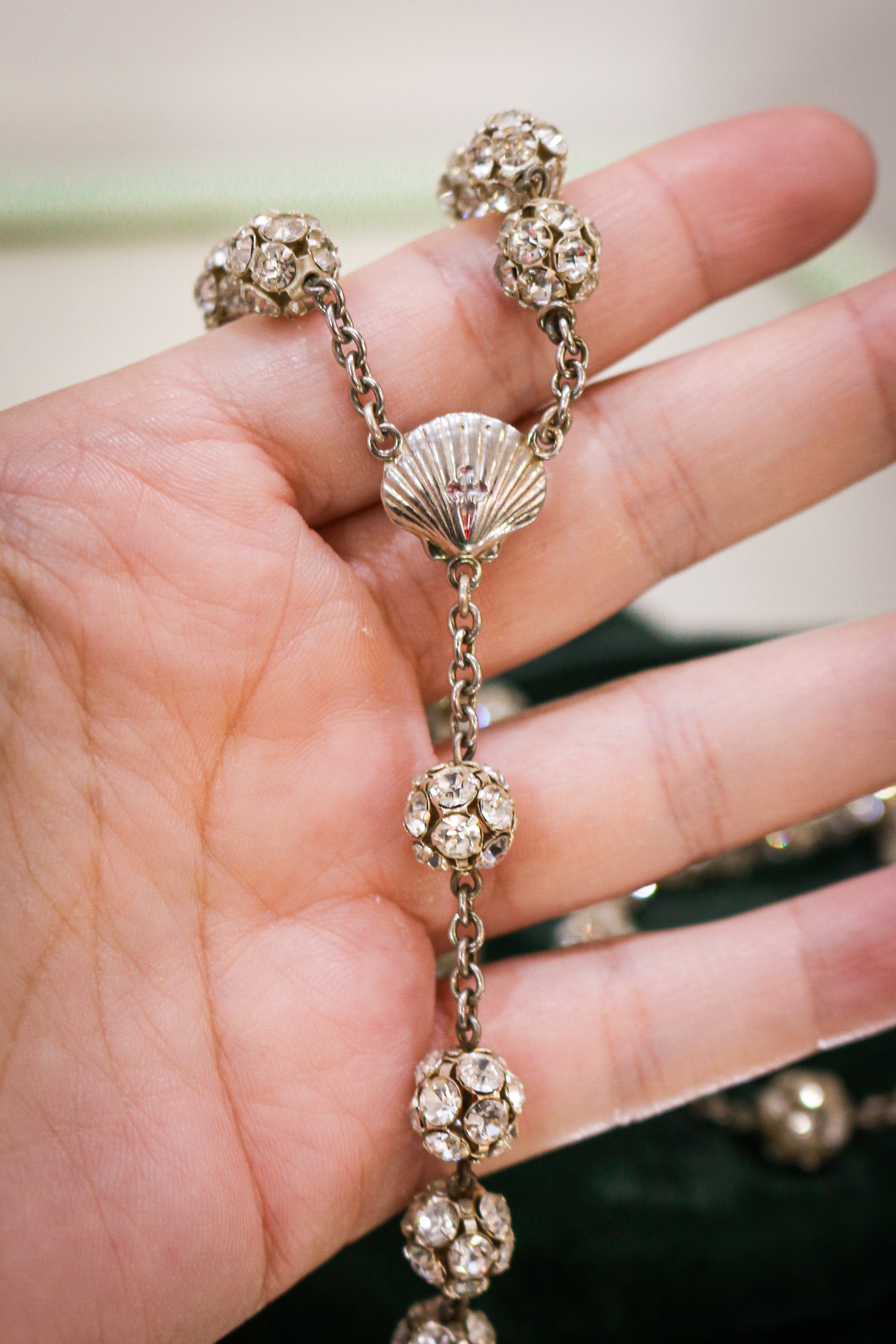 Rosario elaborado Artesanalmente en Plata de Ley y Swarovski