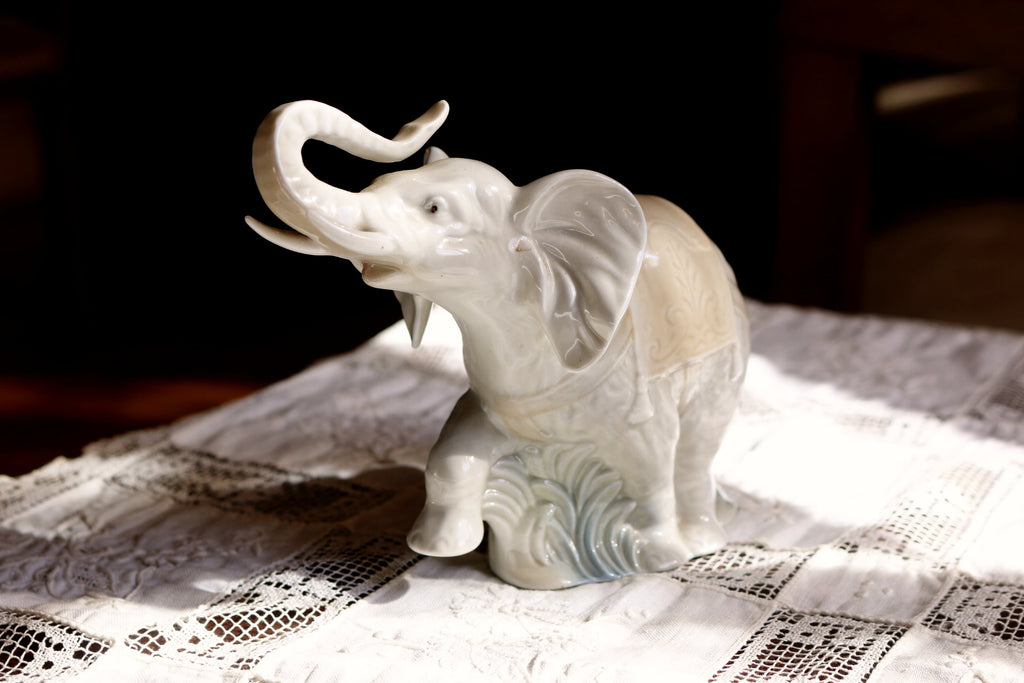 Elefante Porcelana Villamarchante Valencia "Porceval"
